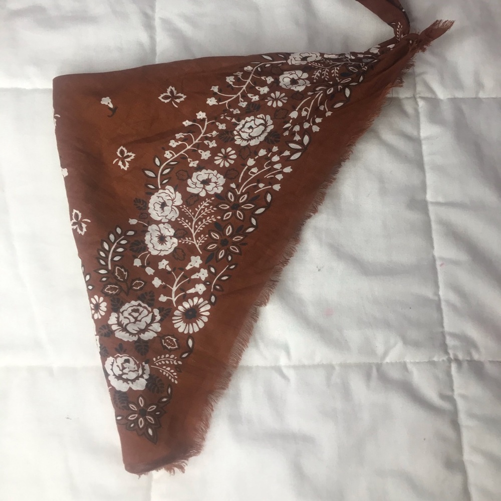 brown bandana with flowers